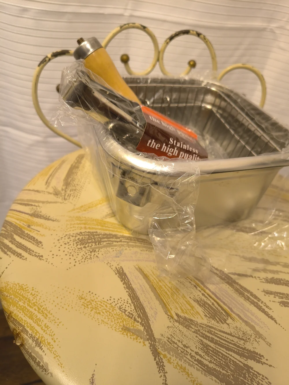 Stainless Steel Frying Basket with Wooden Handle - Silver and Natural Wood